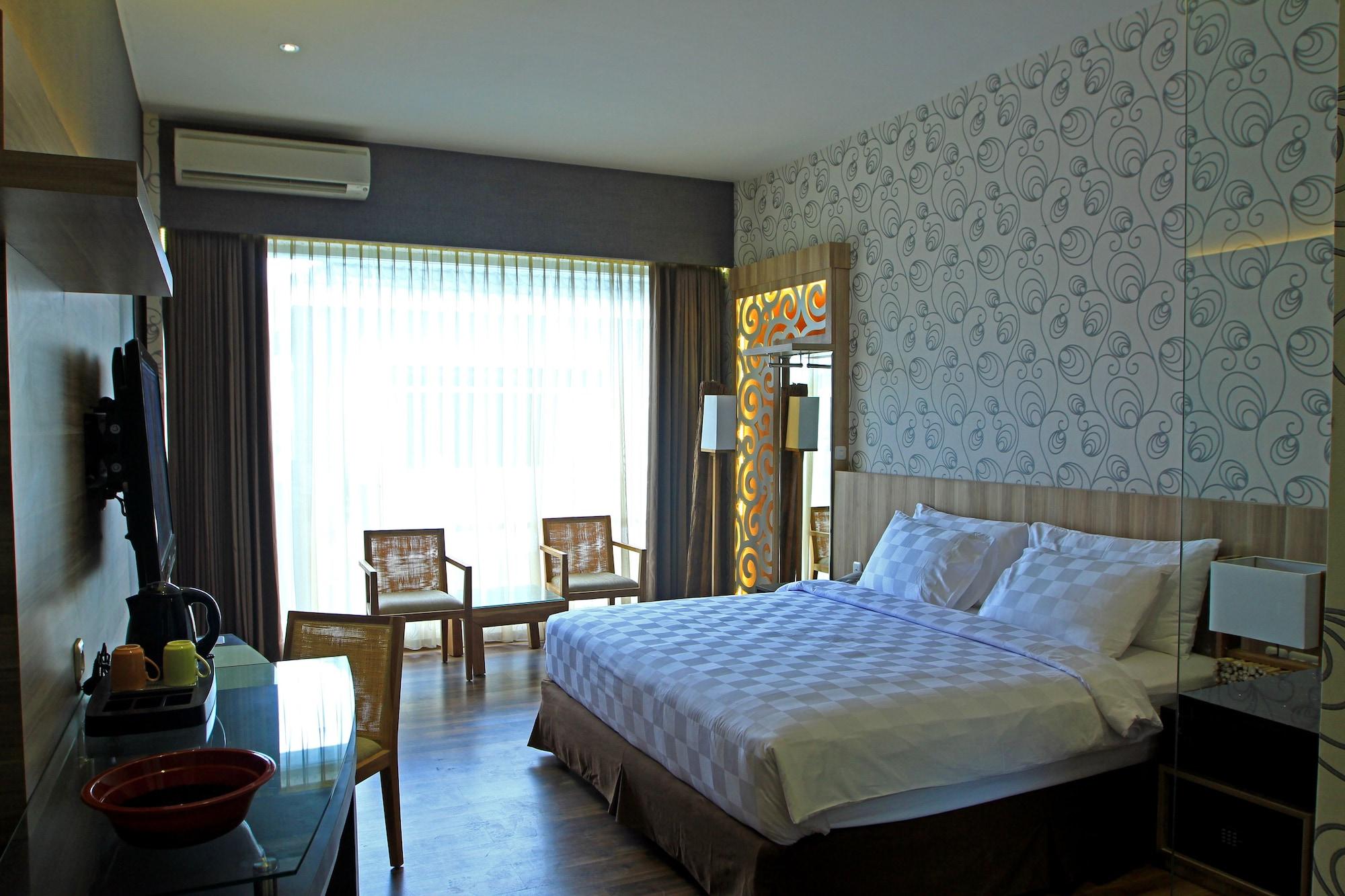 Oxville Hotel Padang  Ngoại thất bức ảnh