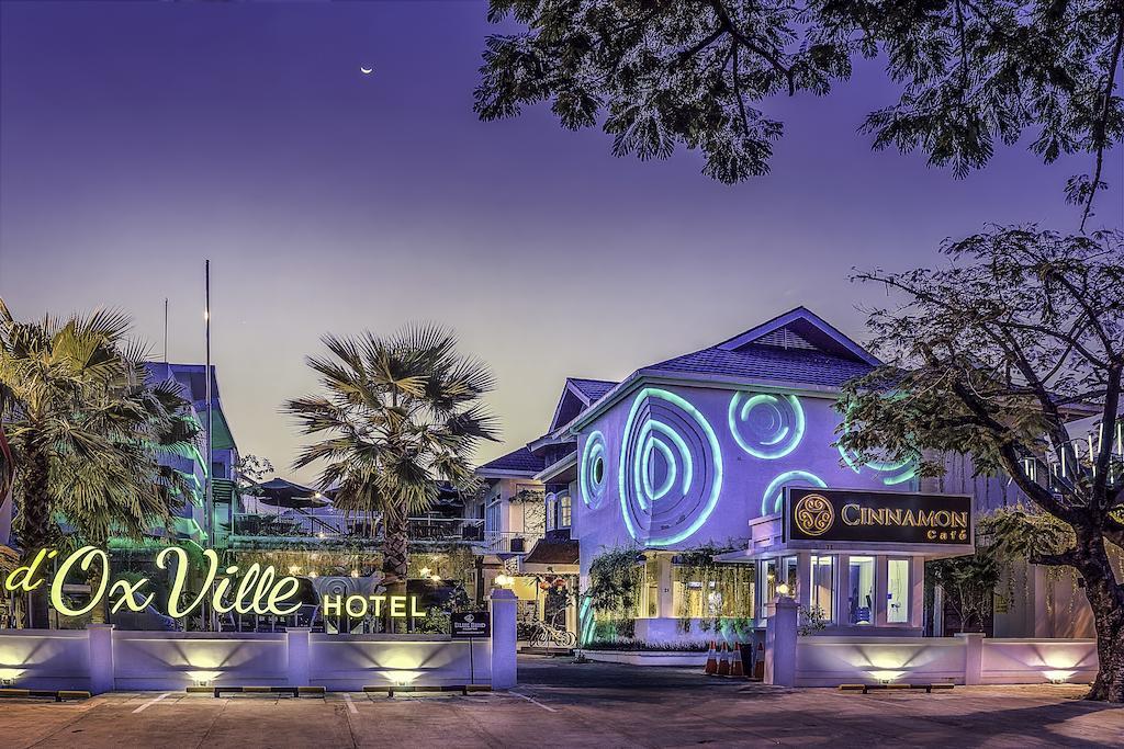 Oxville Hotel Padang  Ngoại thất bức ảnh